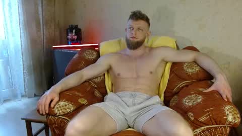 Snapshot of hardandripped chatting on March 12, 8:51 am Valentino Hard online show from March 12, 8:51 am