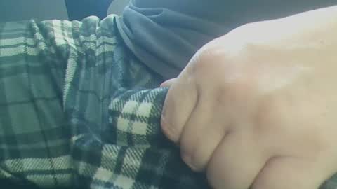 Snapshot of hardcanuck59 chatting on December 22, 7:10 pm Horny and Hard all the time online show from December 22, 7:10 pm