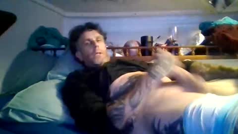 hardnthick online show from November 13, 8:13 pm