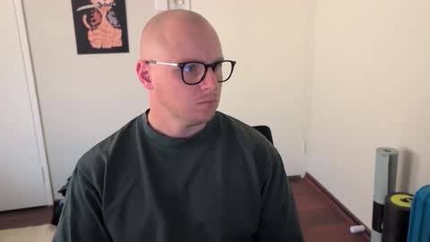 Stand Lee online show from November 10, 2:38 am