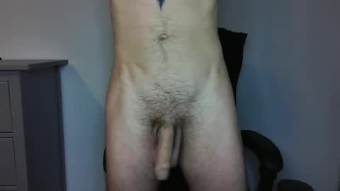 Liam online show from December 2, 9:56 am