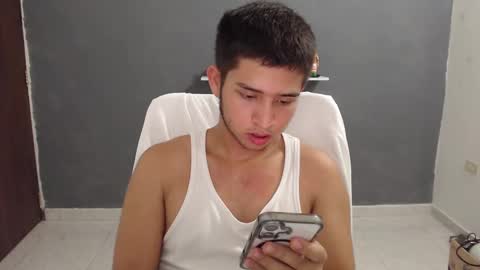 Snapshot of harold_18_ chatting on February 21, 6:48 pm harold_18_ online show from February 21, 6:48 pm