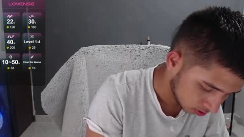 Snapshot of harold_18_ chatting on January 29, 7:22 pm harold_18_ online show from January 29, 7:22 pm
