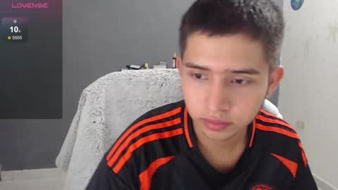 Snapshot of harold_18_ chatting on February 12, 7:13 pm harold_18_ online show from February 12, 7:13 pm