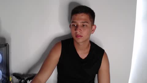 Snapshot of harold_18_ chatting on October 16, 8:17 pm harold_18_ online show from October 16, 8:17 pm