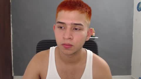 Snapshot of harold_18_ chatting on March 1, 7:15 pm harold_18_ online show from March 1, 7:15 pm