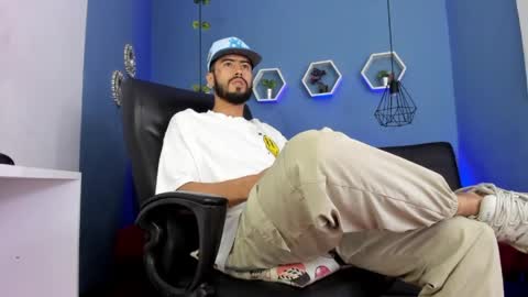 harold_999 online show from April 29, 5:56 am