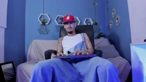 harold_999 online show from June 26, 1:09 am
