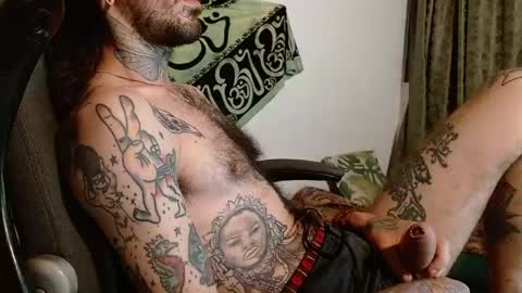 OMAR online show from April 25, 8:17 am