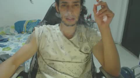 Snapshot of hasani_savala chatting on September 18, 7:10 am Hasani online show from September 18, 7:10 am