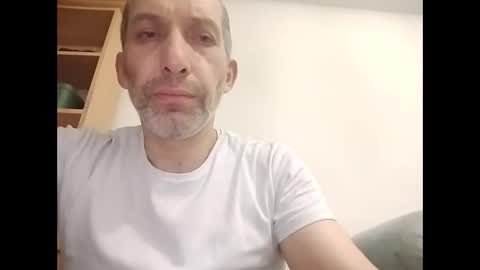 hasanresay1982726303 online show from October 30, 5:18 am