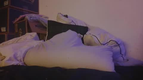 hashtagcloudp0rn online show from March 12, 10:01 am