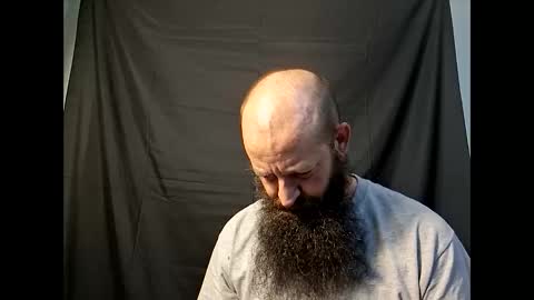 Robert online show from March 1, 9:53 am