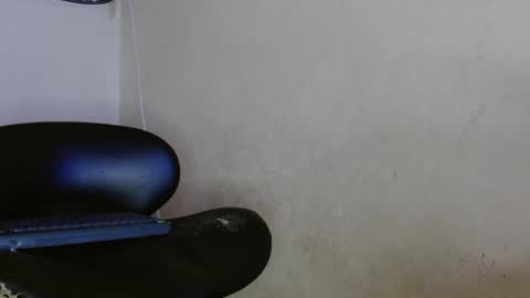 Snapshot of hazlan_420 chatting on September 17, 3:02 pm hazlan_420 online show from September 17, 3:02 pm