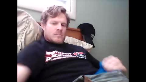 heags83 online show from February 21, 6:04 pm