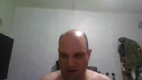 Snapshot of heavy_rebellxc chatting on September 29, 7:51 am Heavy Rebell online show from September 29, 7:51 am