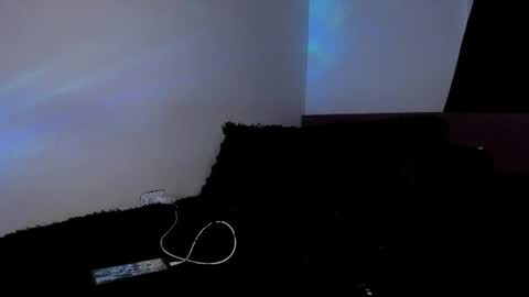 heellboy_ online show from June 6, 7:03 am