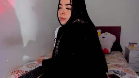 heellboy_ online show from January 7, 5:23 am