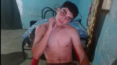 heiker__ online show from May 22, 3:22 am