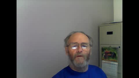 Snapshot of helopilot01 chatting on October 13, 4:35 pm helopilot01 online show from October 13, 4:35 pm