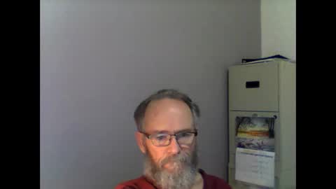 Snapshot of helopilot01 chatting on January 26, 12:05 am helopilot01 online show from January 26, 12:05 am