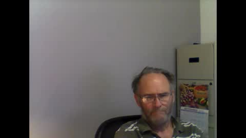 Snapshot of helopilot01 chatting on September 15, 11:39 pm helopilot01 online show from September 15, 11:39 pm
