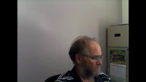 Snapshot of helopilot01 chatting on October 6, 10:14 pm helopilot01 online show from October 6, 10:14 pm