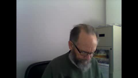 Snapshot of helopilot01 chatting on January 11, 4:03 pm helopilot01 online show from January 11, 4:03 pm