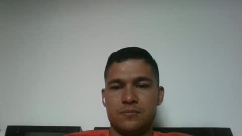 henrique online show from April 26, 4:59 pm