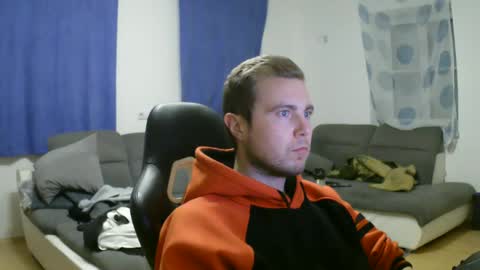 John Pearl online show from January 11, 8:32 pm