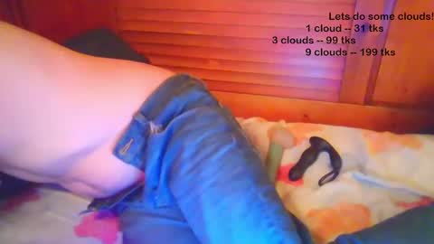 Snapshot of here4fun1489 chatting on February 16, 12:10 pm High HORNY online show from February 16, 12:10 pm