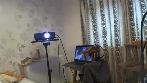 Snapshot of hermeneutika chatting on October 11, 7:23 am mature online show from October 11, 7:23 am