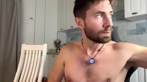 Arnold online show from September 14, 8:33 pm