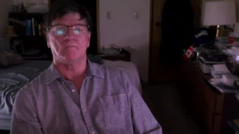 Snapshot of hg99too chatting on December 25, 3:38 pm hg99too online show from December 25, 3:38 pm