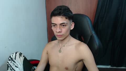 Hisokax online show from April 19, 3:39 am