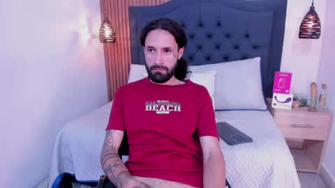 Hisoka online show from April 21, 1:42 am