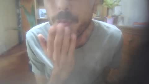 Snapshot of hitmenoww chatting on September 24, 8:24 am hitmenoww online show from September 24, 8:24 am