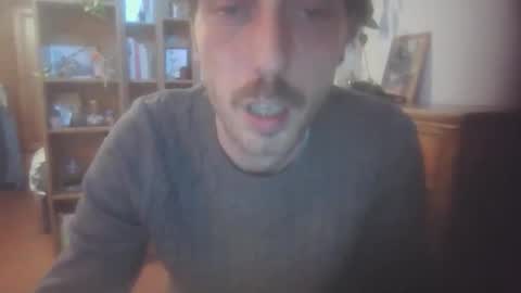 hitmenoww online show from April 23, 6:10 pm