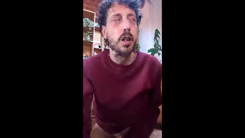 hitmenoww online show from April 17, 7:44 am