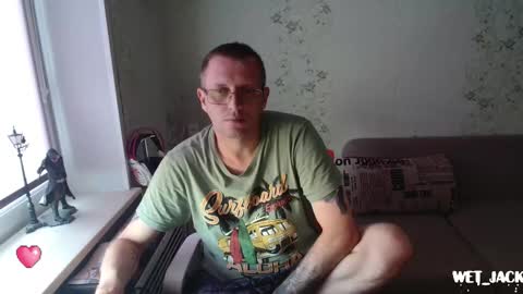 Snapshot of hlestus chatting on September 14, 7:10 am Wet Jack online show from September 14, 7:10 am