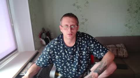 Snapshot of hlestus chatting on October 11, 10:30 am Wet Jack online show from October 11, 10:30 am