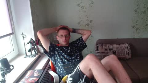 Snapshot of hlestus chatting on October 14, 7:37 am Wet Jack online show from October 14, 7:37 am