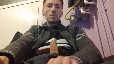 Snapshot of hocthus chatting on February 25, 6:53 pm Hocthus - online show from February 25, 6:53 pm