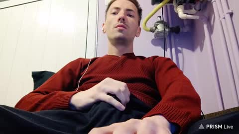 Snapshot of hocthus chatting on December 4, 6:39 pm Hocthus - online show from December 4, 6:39 pm