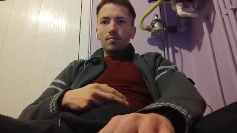Snapshot of hocthus chatting on February 26, 6:11 pm Hocthus - online show from February 26, 6:11 pm