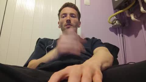 Snapshot of hocthus chatting on March 12, 5:17 pm Hocthus - online show from March 12, 5:17 pm