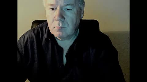 Snapshot of holgerhb53 chatting on January 21, 3:06 pm Holger online show from January 21, 3:06 pm