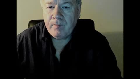 Snapshot of holgerhb53 chatting on January 22, 2:35 pm Holger online show from January 22, 2:35 pm