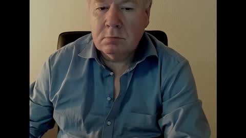 Holger online show from November 3, 10:30 am