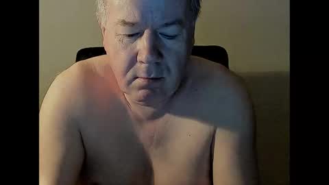 Snapshot of holgerhb53 chatting on March 2, 3:45 am Holger online show from March 2, 3:45 am